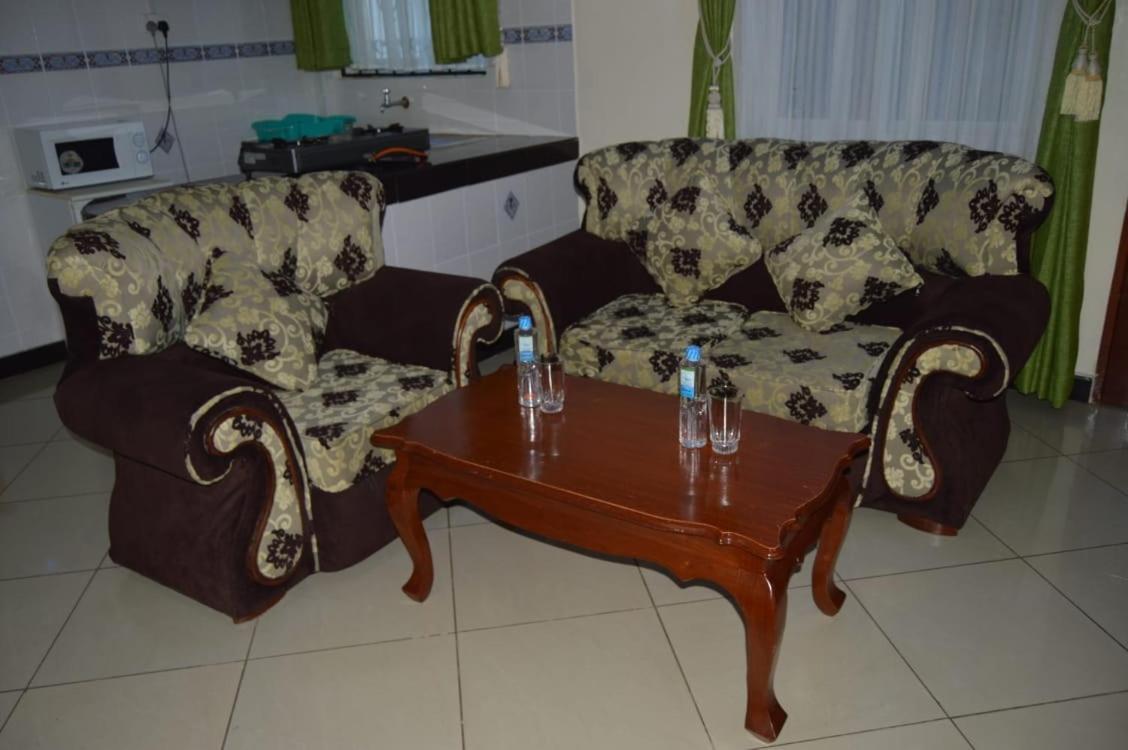 Prime Comfort Hotels & Apartments Mtwapa Exteriör bild