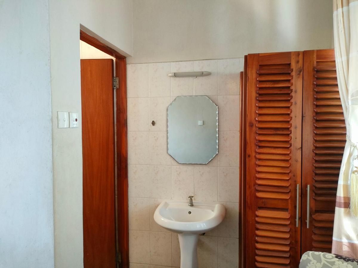 Prime Comfort Hotels & Apartments Mtwapa Exteriör bild