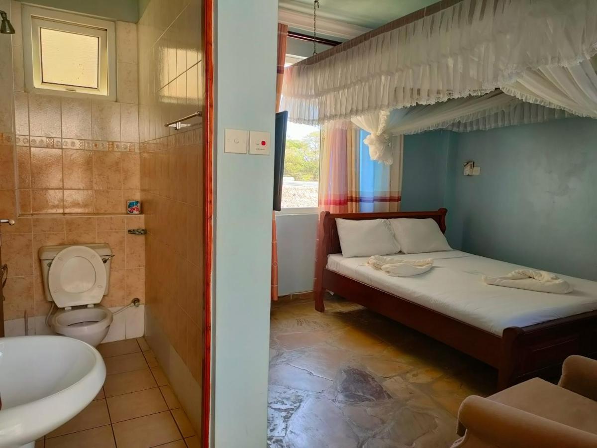 Prime Comfort Hotels & Apartments Mtwapa Exteriör bild